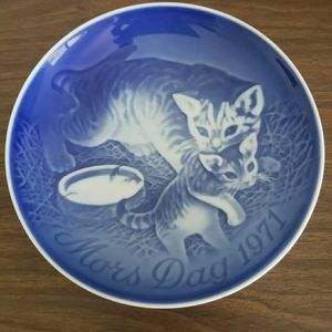 Mother's Day Cat Plate